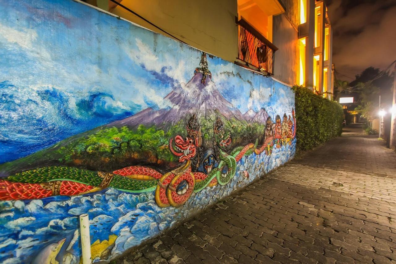 Hotel Lumbung Sari Legian Ngoại thất bức ảnh